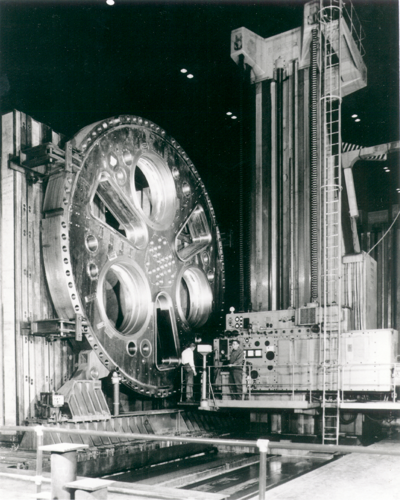 Illustration for article titled 20 Incredible Images of Atomic Age Infrastructure
